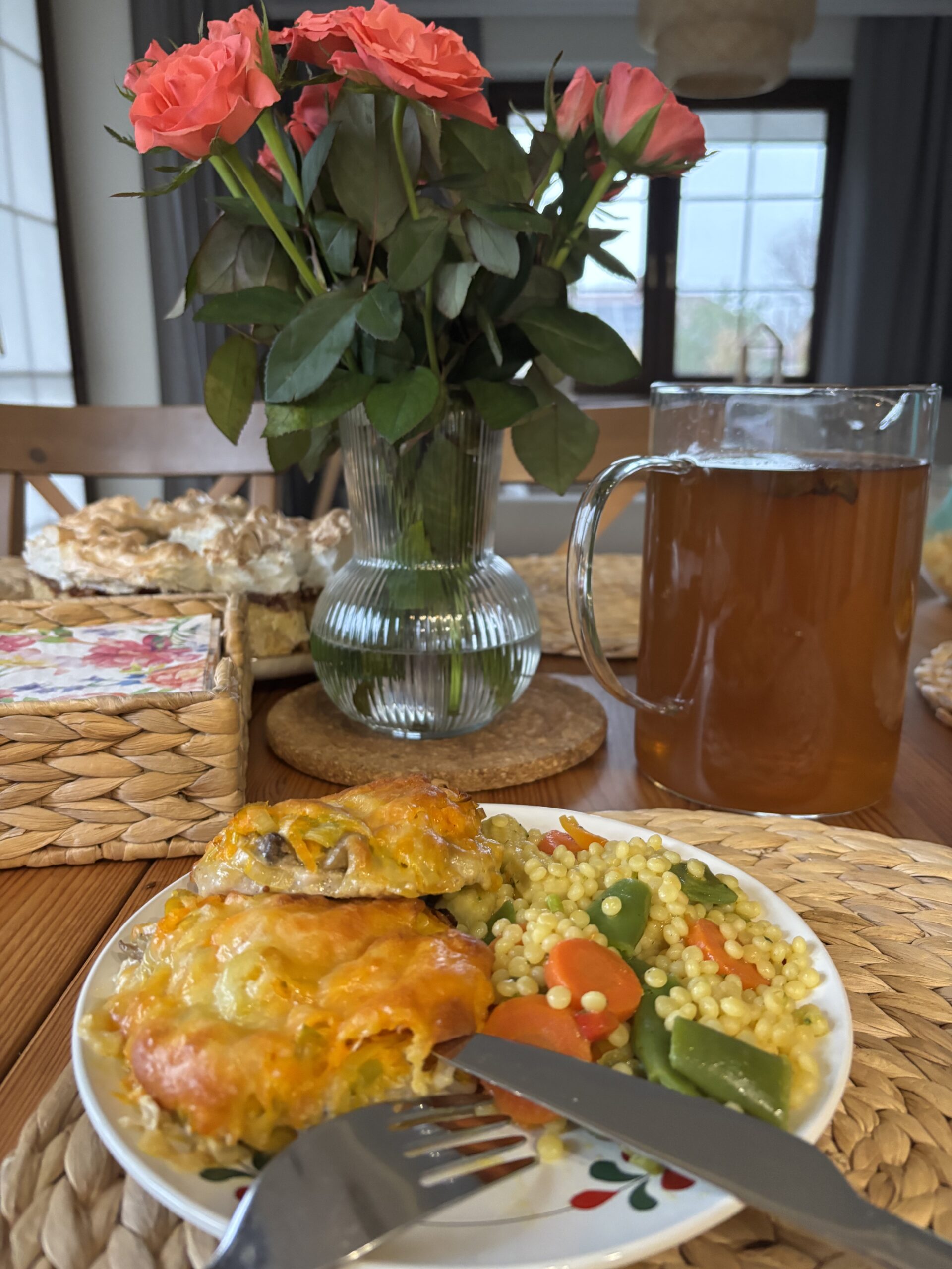 Zapiekany schab pod pieczarkami,marchewką, porem i serem 🧀🥕🍄‍🟫